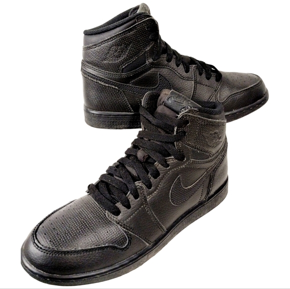 Air Jordan 1 Retro High OG Black 7Y /8½Women - Picture 1 of 11